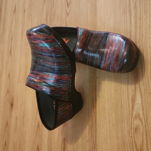 Dansko XP - Picture 2 of 5